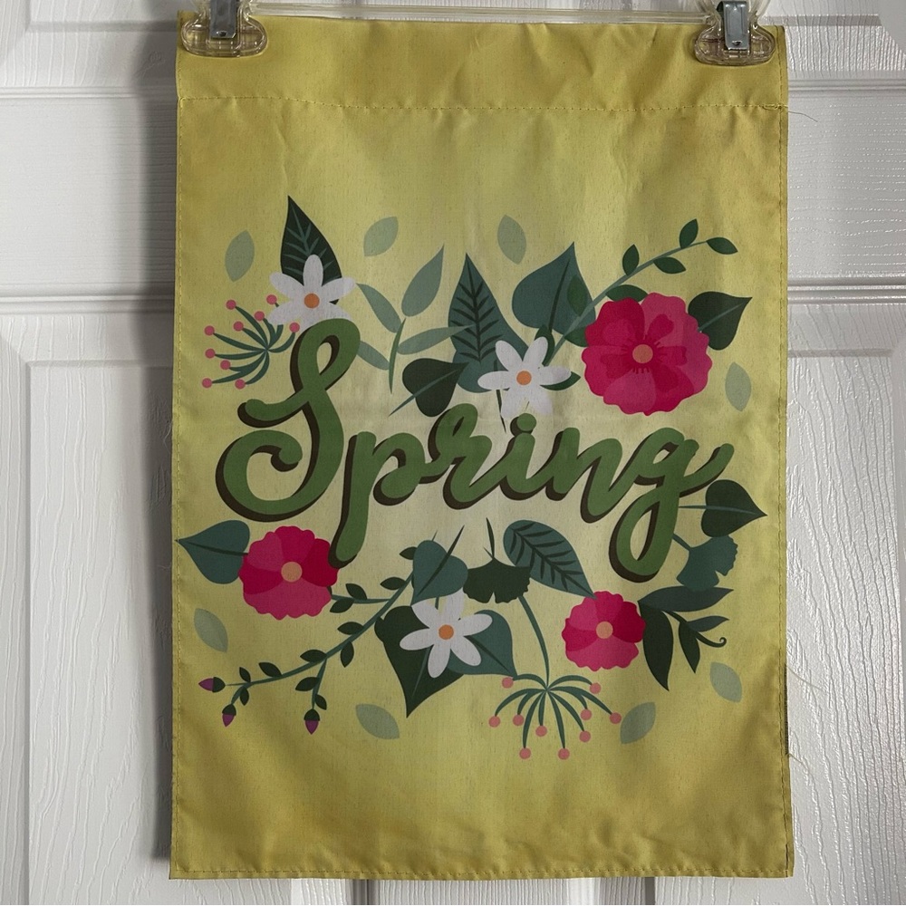 New Spring Garden Flag 18x12